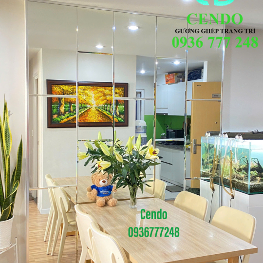 Kính Trang Trí 